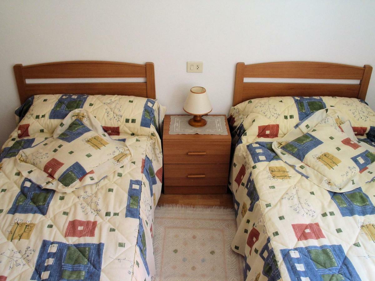 Apartamentos Monica °3 O Pindo エクステリア 写真